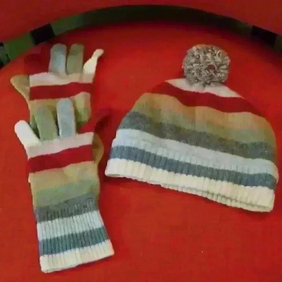 Old navy strip hat and glove set - Picture 1 of 1